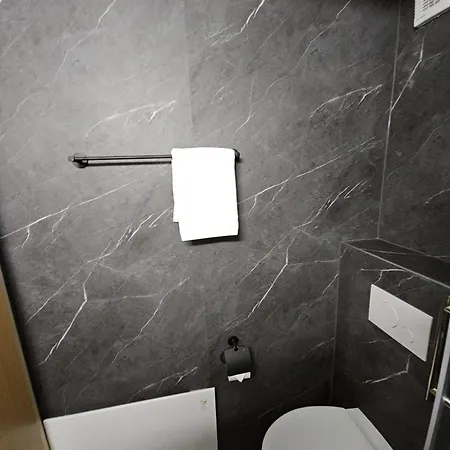 Kehr Apartment - Aare Jungfrau Ag